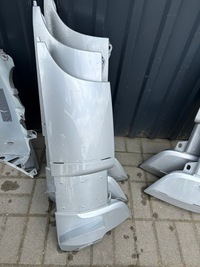 фото thumb №1, Кутик вітровик правий перед mercedes actros mp2