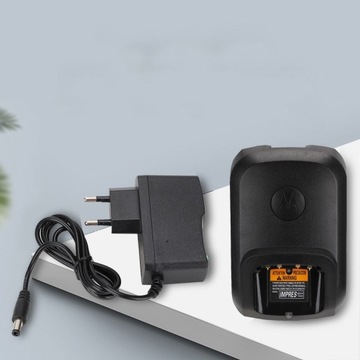 ЗАРЯДНОЕ УСТРОЙСТВО ПИТАНИЯ WALKIE TALKIE MOTOROLA DP4801