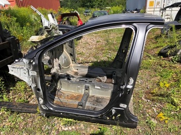 фото thumb №1, Toyota yaris iv 2020- четверть стойка порог левый