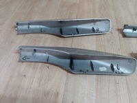 фото thumb №6, Toyota avensis t25 заглушка рейлинг правый задняя правая защита рейлинг