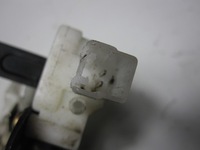 фото thumb №3, Замок крышки задняя задний mazda 3 03r 2pin