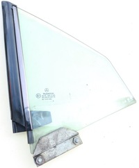 фото thumb №1, Стекло левый задняя czerwiec 1999r. mercedes slk w170 r170