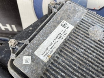 фото thumb №7, Tesla модель s лампа правая перед eu. рестайлинг 2017r. 1065046