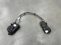 фото thumb №1, Замок доводчик кришки багажника bmw g30 g31 lift 7411760 7357112