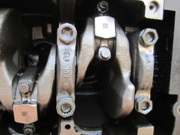 фото thumb №11, Vw skoda audi 1.6 tdi dgt блок голий поршень wał 04lb 04l023ac 04l023ag v640