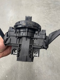 фото thumb №8, Стрічка підкермові важелі audi tt 8s 8s0907129be оригінал