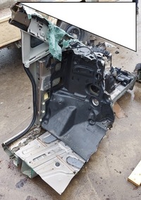 фото thumb №3, Pacifica 2016-2021r чверть лівий перед