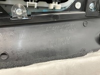 фото thumb №12, Corolla e21 боковина обивка дверь передних правые перед кожа led