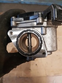 фото thumb №5, Дросельна заслінка 1.5dci renault clio iv 161a09794r