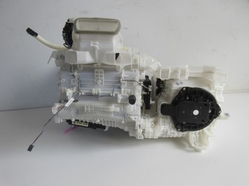 фото thumb №8, Rav4 v 2.5 гибрид отопитель климатроник dwustrefow