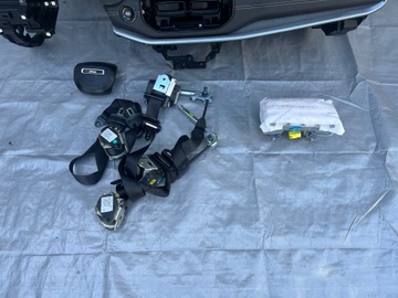 фото thumb №4, Jeep compass ii рестайлинг консоль панель подушка безопасности ремни 22