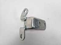 фото thumb №1, Toyota yaris iv corolla chr prius петля дверь зад правые 68770-0h010