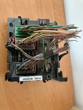 фото thumb №1, Коробка запобіжників delphi 9650664180