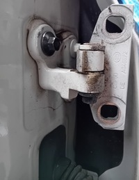 фото thumb №5, Петлі двері правий перед volvo v60 s60 ii петля передній пара 614-46