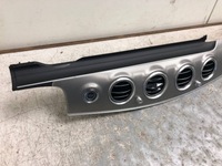 фото thumb №2, Планка dekor консоли mercedes w213 универсал a2136809100