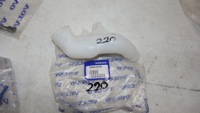 фото thumb №1, Volvo v50 заливная горловина бачок омывателя 30663929