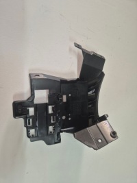 фото thumb №3, Направляющая бампера задняя правый lr discovery sport l550