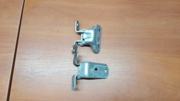 фото thumb №1, Петли петля дверь правые правые зад toyota avensis t25 sedan 03-09 1c0