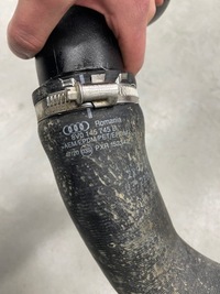 фото thumb №4, Труба інтеркулер rs3 rsq3 оригінал ładna