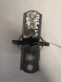 фото thumb №1, Петли дверь левый перед nissan micra k13