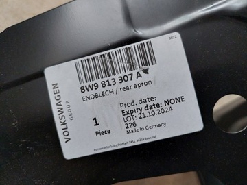 фото thumb №10, Pas задний - планка закрывающая - audi a4 b9 - 8w9 - универсал - новый