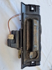 фото thumb №1, Ручка кришки багажника задня peugeot 206 n0500055