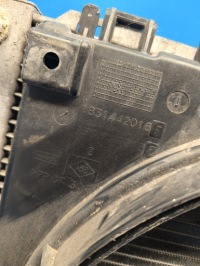 Радіатор води кондиціонера вентилятор комплект  renault clio 3 1.6 16v в Україні, фото thumb