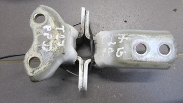 фото thumb №1, Петля двері праві перед avensis t27 комплект 040