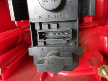 фото thumb №6, Audi a6 c6 2002 рестайлинг quattro avant лампа правый зад 4b9945096f