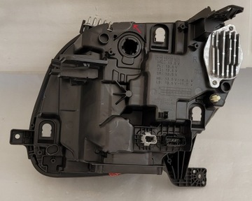 фото thumb №9, Лампа правая перед smart 453 forfour eq a4539069801 260107304r