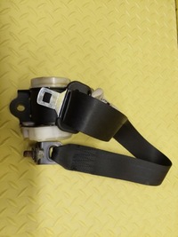 фото thumb №1, Mazda 5 pas безопасности правый задняя