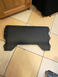 Купить Toyota c-hr защита сиденье аккумулятора середина 76971-f4050, фото thumb