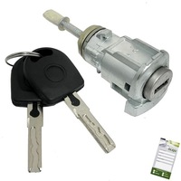 фото thumb №1, Вкладка замка перед левая skoda fabia octavia