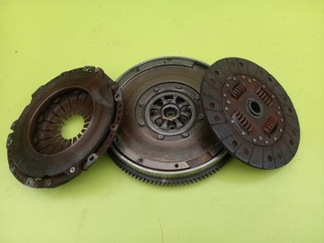 фото thumb №1, Зчеплення колесо двомасовий 2.0 d subaru legacy v 10r