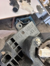 фото thumb №3, Протитуманна фара кронштейн лівий mazda cx5 ii kb8b