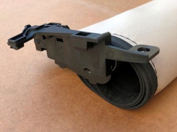 фото thumb №8, Шторка панорамы бежевый перед 54107409185 do bmw 7 g12 рестайлинг 2019-2022