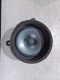 фото thumb №1, Динамик правый задняя subaru impreza 2008r awd 86301fg100