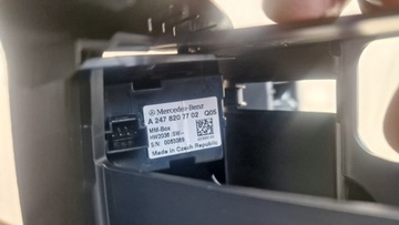 фото thumb №6, Защита зад туннеля mercedes w243 eqa h243 решётки бардачок пепельница usb