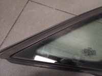 фото thumb №4, Скло трикутник правий задня vsg audi a8 d3 06r