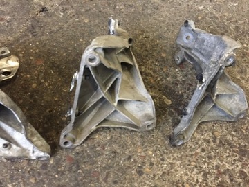 фото thumb №6, Audi a6 c6 лапи кронштейн двигателя 4f0199308ad