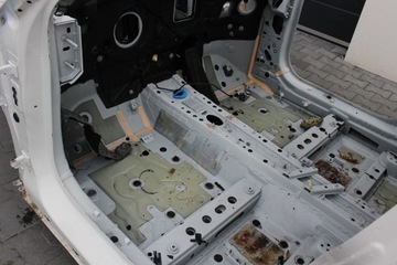 фото thumb №12, Кузов четверть кузов bmw f44 a300 альпийский белый