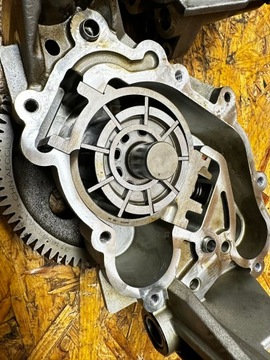 фото thumb №8, Насос масла масляна volvo xc40 1.5t t3 32257092