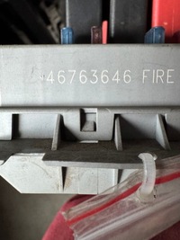 фото thumb №7, Коробка запобіжників fiat punto ii 46763646