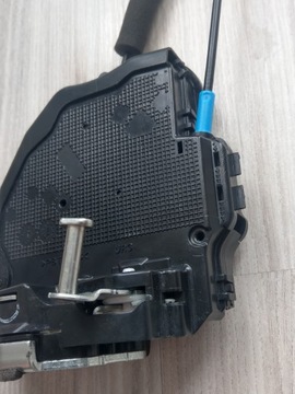 фото thumb №8, Замок дверь правые зад toyota corolla e21 sedan 19-