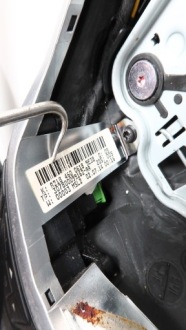 фото thumb №12, Mercedes w246 w212 руль подушка комплектная лепестки 2184600618