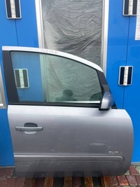 фото thumb №1, Двері праві праві перед передні opel zafira b комплектні
