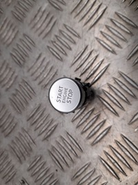 фото thumb №1, Audi q3 f3 2020 кнопка зажигания запуск / стоп