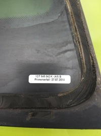 фото thumb №7, Скло трикутне задня права 1st845042k