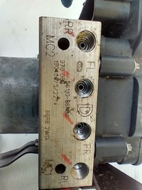 фото thumb №8, Suzuki vitara iii sx4 scross 2wd 2x4 насос блок управления abs 56110-86rb0