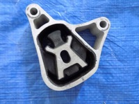 фото thumb №1, Кронштейн подушка двигателя mercedes w246 1,8cdi